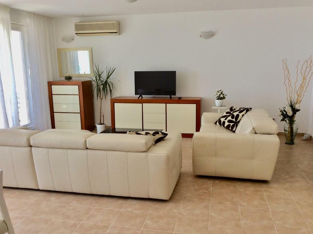Beach Apartment Lux View Split Exterior photo