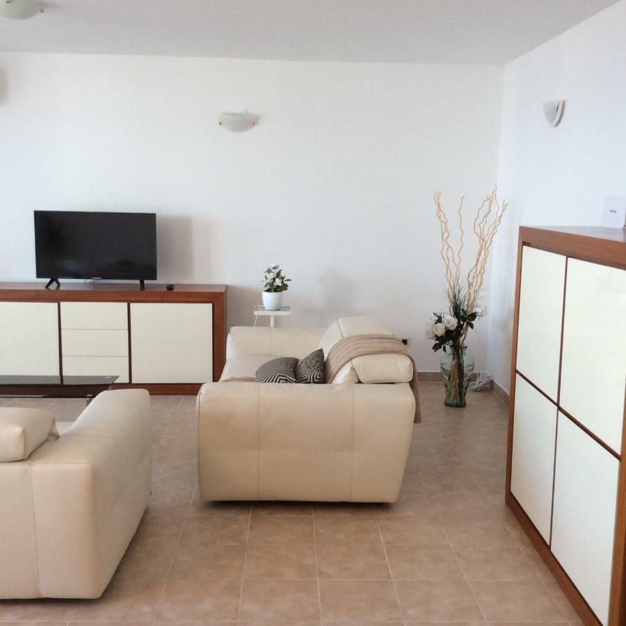 Beach Apartment Lux View Split Exterior photo
